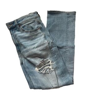 American Eagle Outfitters Light Blue High Rise Mom Straight Jeans size women’s 8